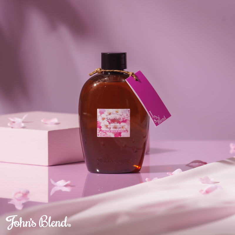 【日本 John′s Blend】MUSK BLOSSOM 八重櫻麝香 香氛保濕 泡澡乳 (260ml)_1