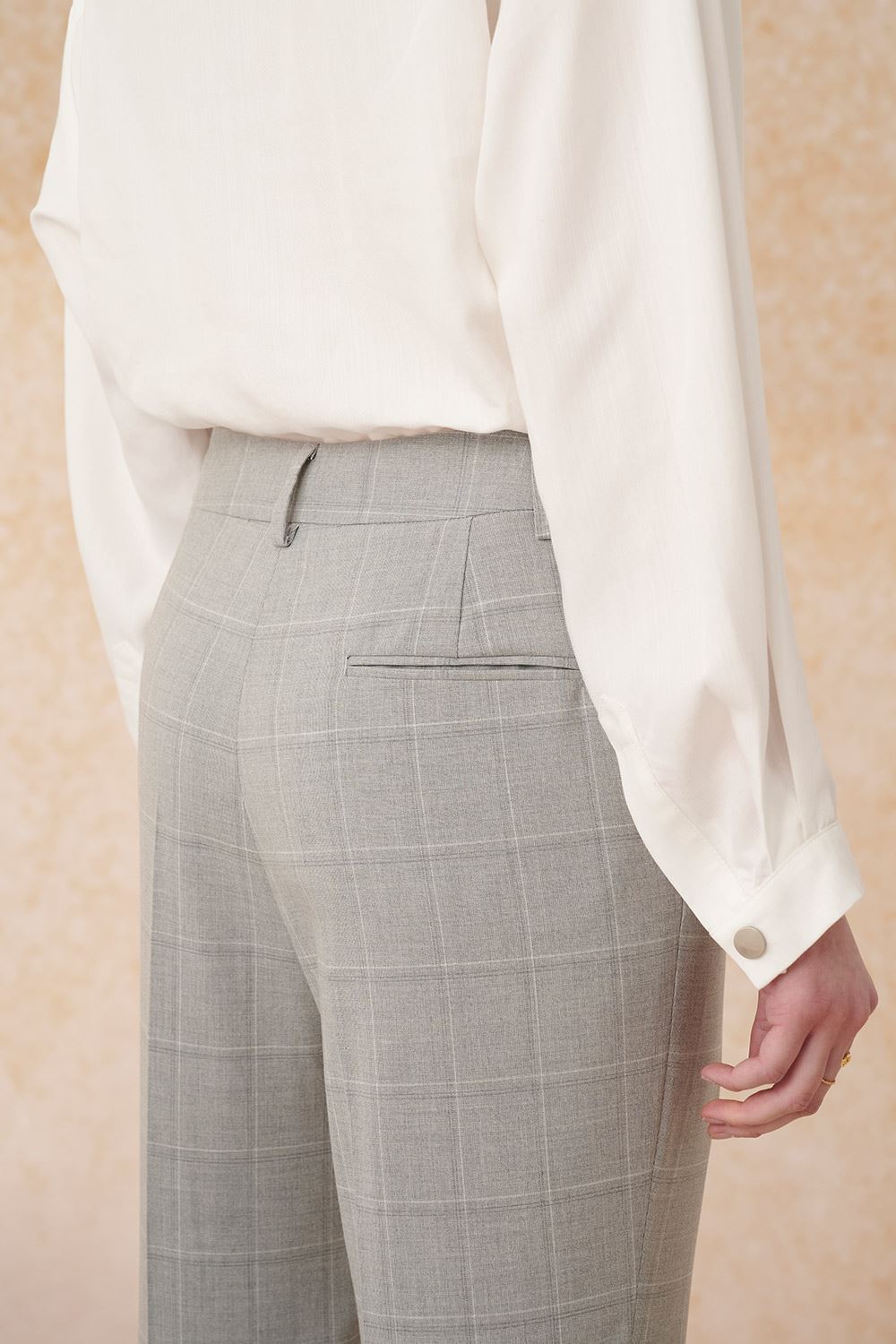 SST&C Light Gray Check Pattern Slim Fit Trousers | 7262402001  (Outlet)_5