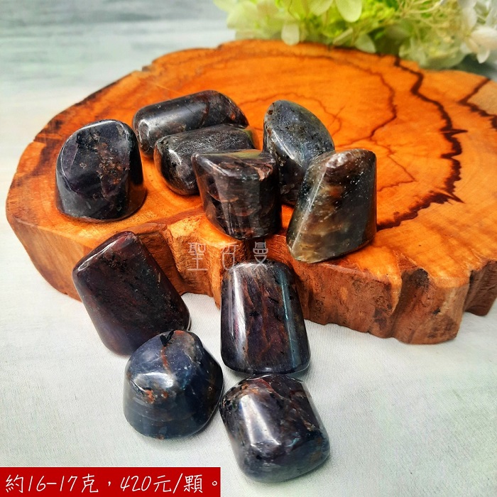 剛玉滾石（Ruby/紅寶石/藍寶石/紅色剛玉） 印度 ~王者之石，守護心臟與愛的寶石，七月的誕生石_6