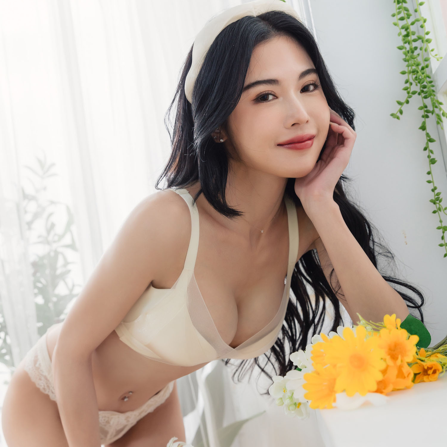 [Miss Audrey] 仙氣漫畫胸-緞面超集中無鋼圈內衣-香檳白_1