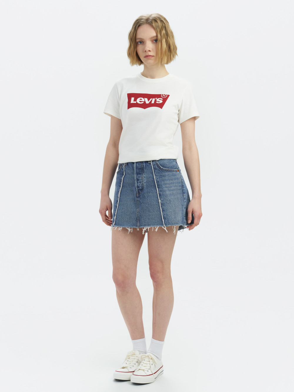 Levi’s® 女款拼接不收邊設計牛仔短裙 熱賣單品