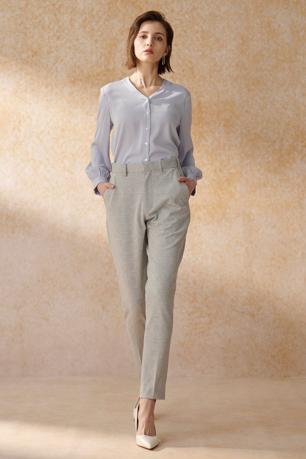 SST&C Periwinkle V-Neck Silk Top | 7662404006  (Outlet)_2