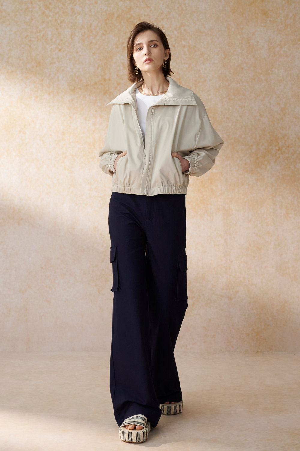 SST&C Antique White Large Lapel Short Coat | 8162404003  (Outlet)_3
