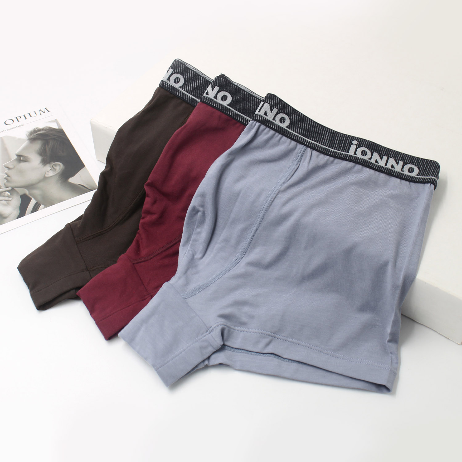[iONNO] 黑科技能亮褲-機能纖維戰力補給能亮短版平口褲-波爾多_4