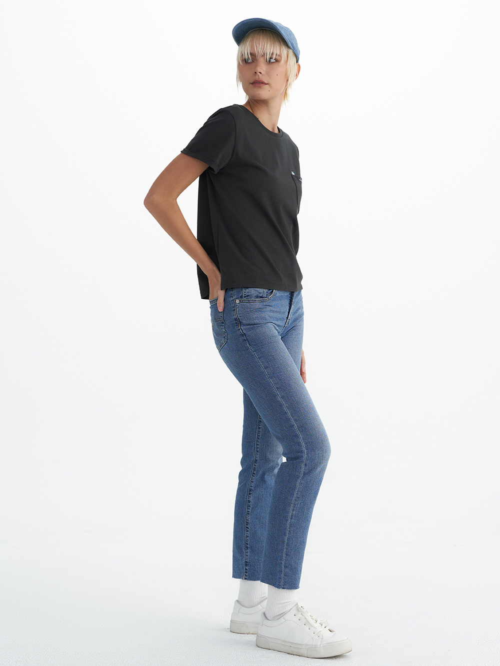 724™女款高腰舒適及踝直筒 Performance Cool 熱賣單品