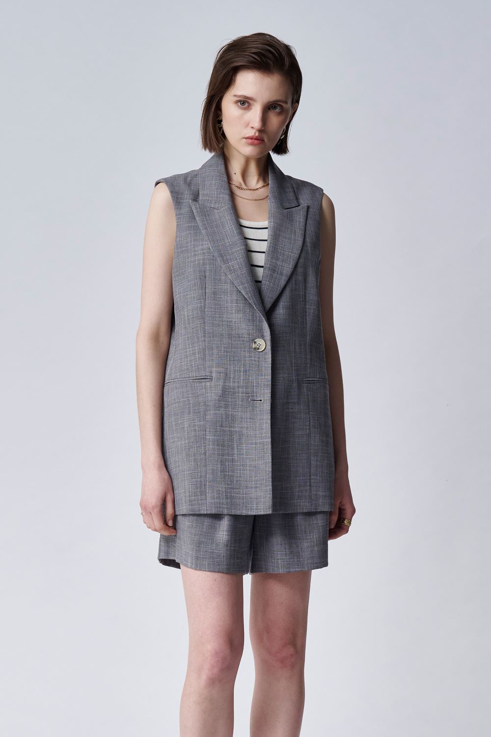 SST&C Gray Sword Collar Sleeveless Long Vest | 8162405001_2