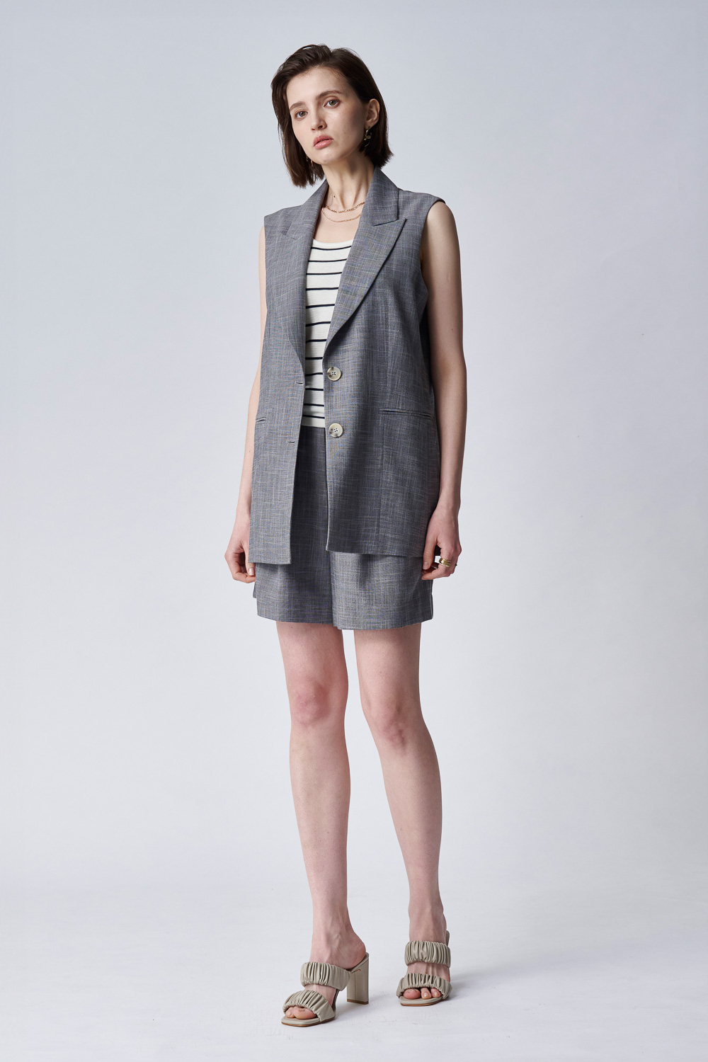 SST&C Gray Sword Collar Sleeveless Long Vest | 8162405001_3