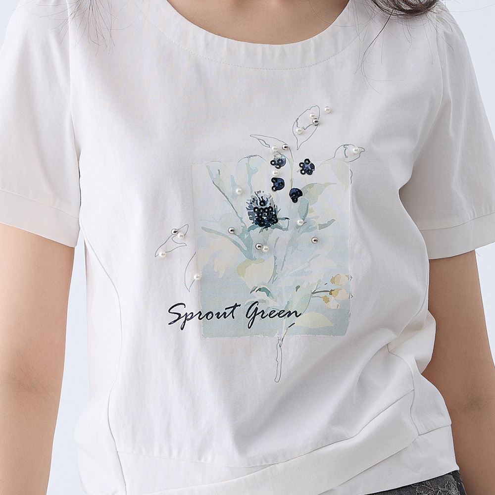 ILEY伊蕾 多片拼接花卉縫珠棉T(白色；M-XL)1242521202_2