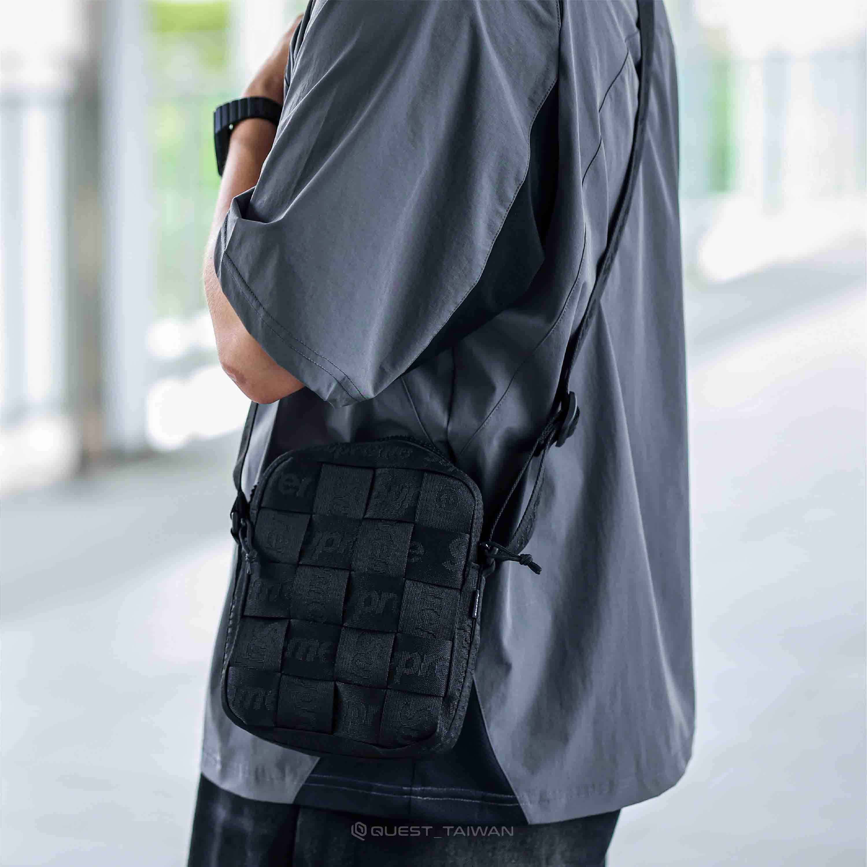Supreme Woven Shoulder Bag 編織肩背包小包| 熱銷推薦| QUEST SHOP Supreme Woven Shoulder Bag 編織肩背包小包| 熱銷推薦| QUEST SHOP
