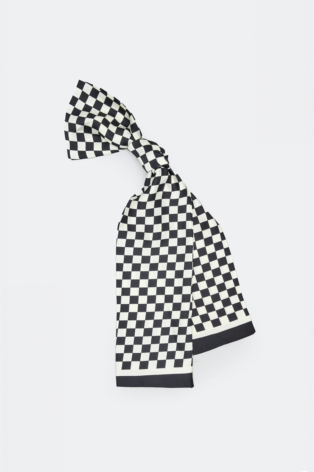 SST&C White and Black Check Pattern Long Silk Scarf | 9662405001_0