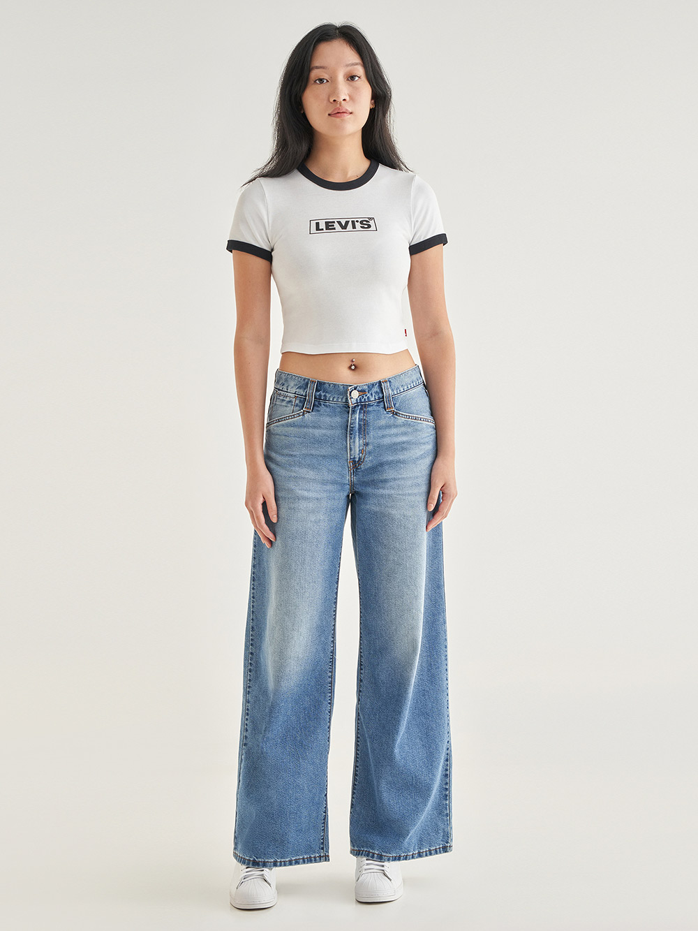 Levi’s® 94’Baggy Wide Leg女款中腰寬鬆直筒丹寧牛仔褲 熱賣單品