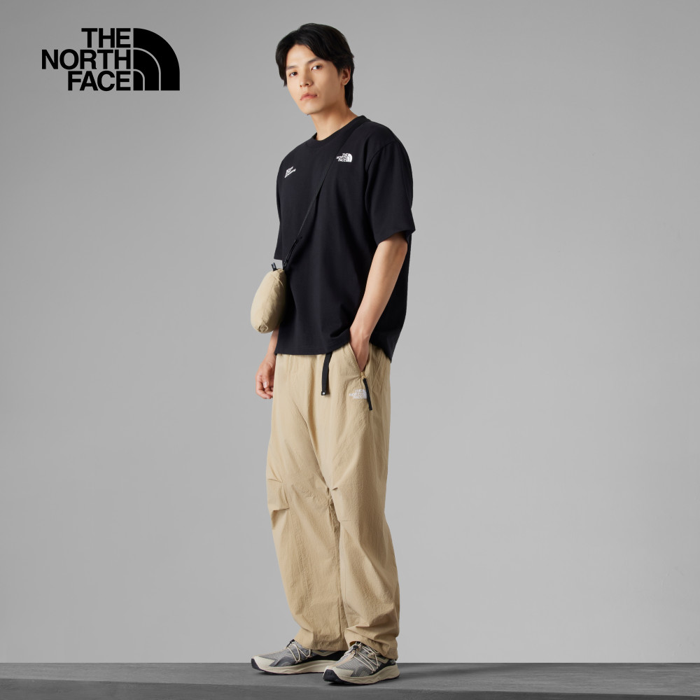 The North Face北面UE男款黑色純棉舒適大尺寸城市印花短袖T恤｜8A8DJK3_9